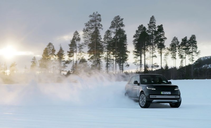 2025-range-rover-ev-02-6627c1743bbeb