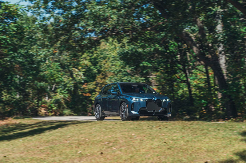 2026-bmw-ix-104-68deae2ac8f87