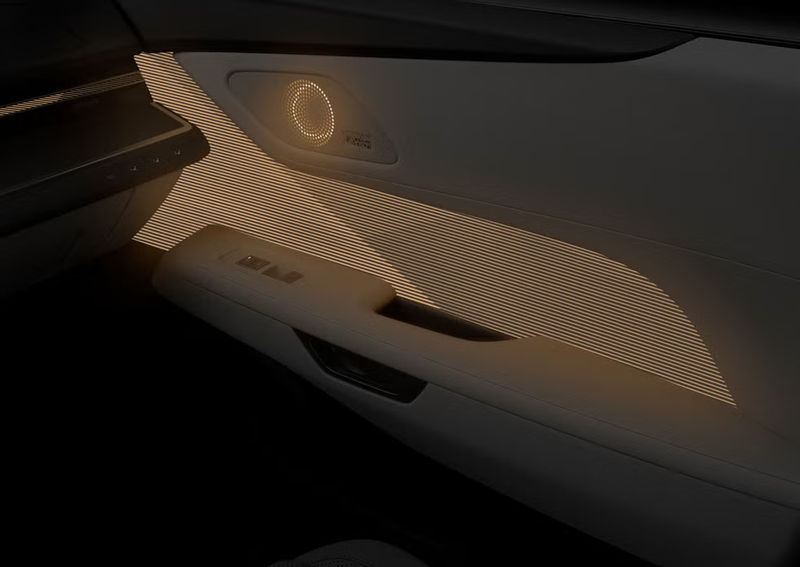 2026-lexus-es-ev-hybrid-interior-104-680902d56126f