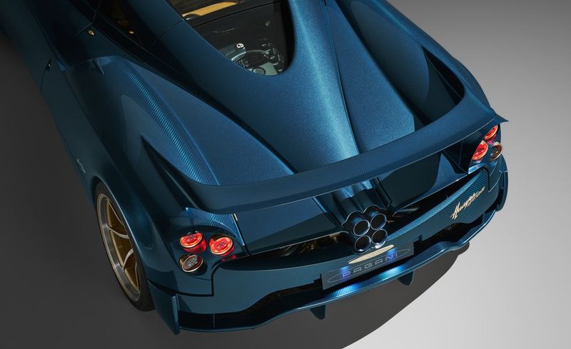 pagani-huayra-epitome-7-posteriore-dettaglio-66845878ca822